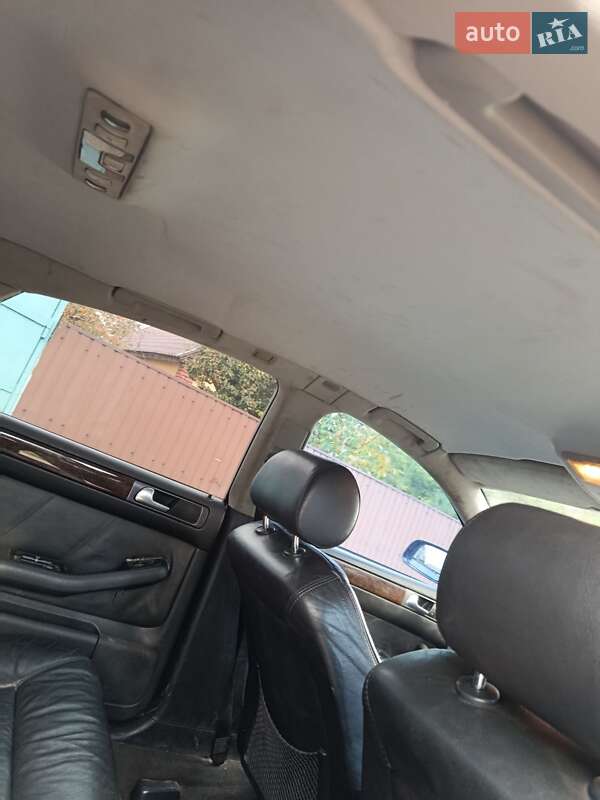 Седан Audi A6 2004 в Підгородному