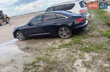 Седан Audi A6 2019 в 