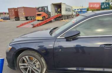 Седан Audi A6 2019 в 