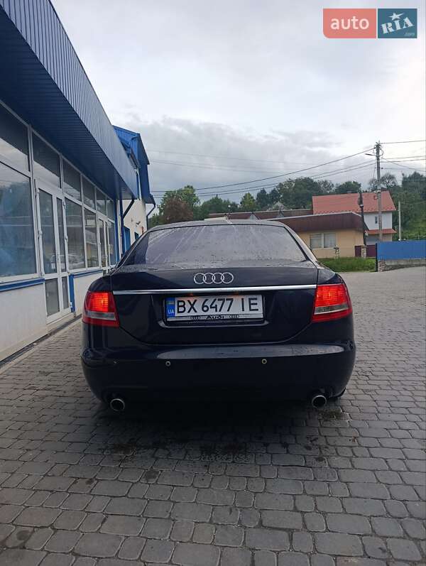 Седан Audi A6 2004 в Кременце
