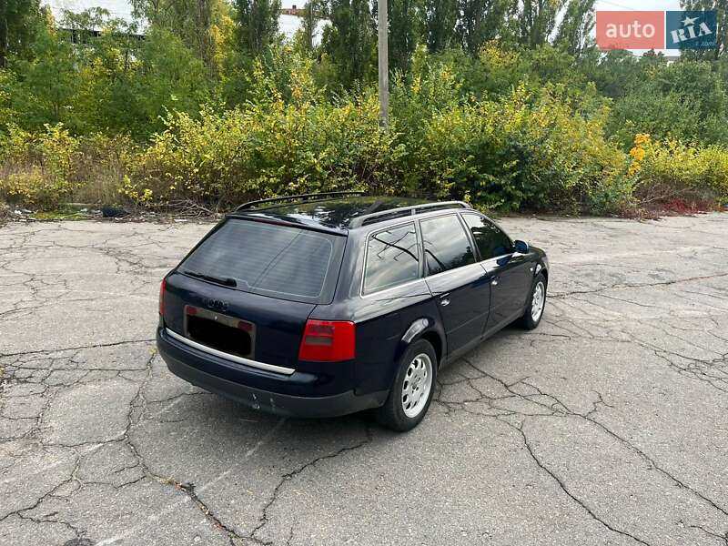 Універсал Audi A6 2000 в Умані