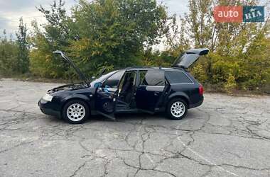 Универсал Audi A6 2000 в Умани