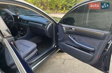 Универсал Audi A6 2000 в Умани