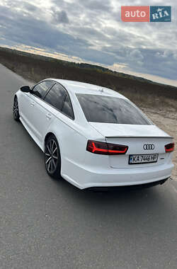Седан Audi A6 2015 в Киеве