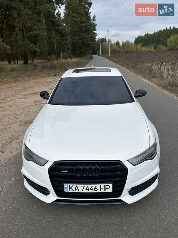 Седан Audi A6 2015 в Киеве