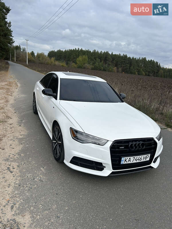 Седан Audi A6 2015 в Киеве