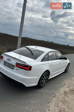 Седан Audi A6 2015 в Киеве