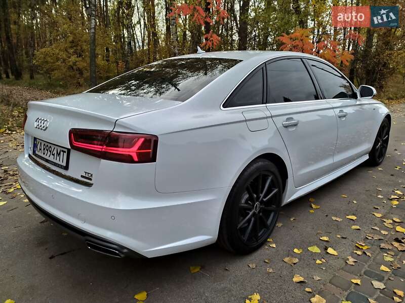 Седан Audi A6 2015 в Киеве