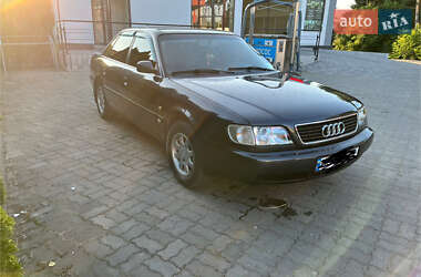 Седан Audi A6 1995 в 