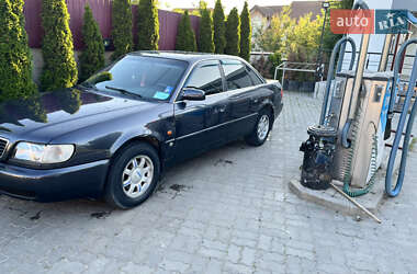 Седан Audi A6 1995 в 