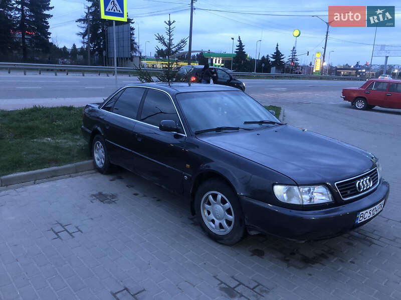 Седан Audi A6 1995 в Львове