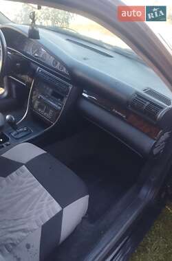 Седан Audi A6 1997 в  фото 13 Седан Audi A6 1997 в