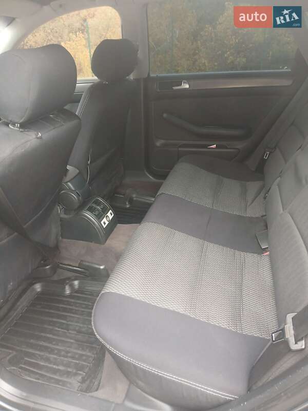 Седан Audi A6 2002 в Воловце фото 12 Седан Audi A6 2002 в Воловце