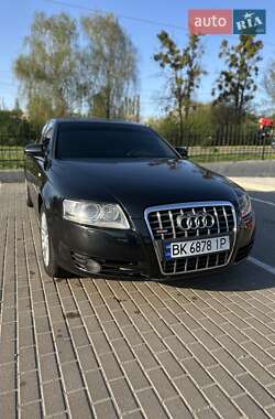 Седан Audi A6 2004 в Ровно