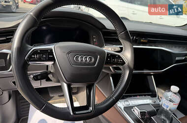 Седан Audi A6 2018 в 
