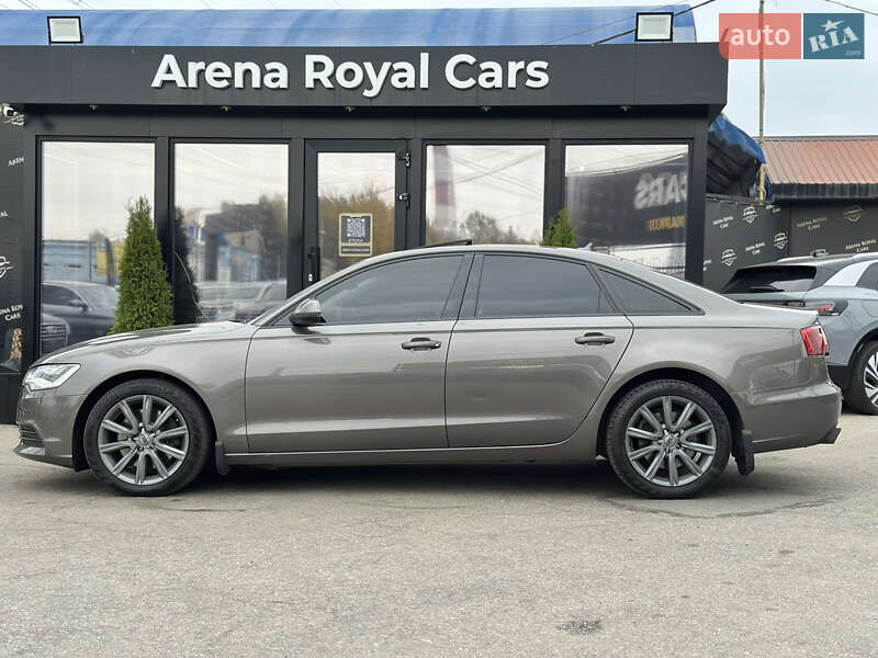 Седан Audi A6 2013 в Харькове