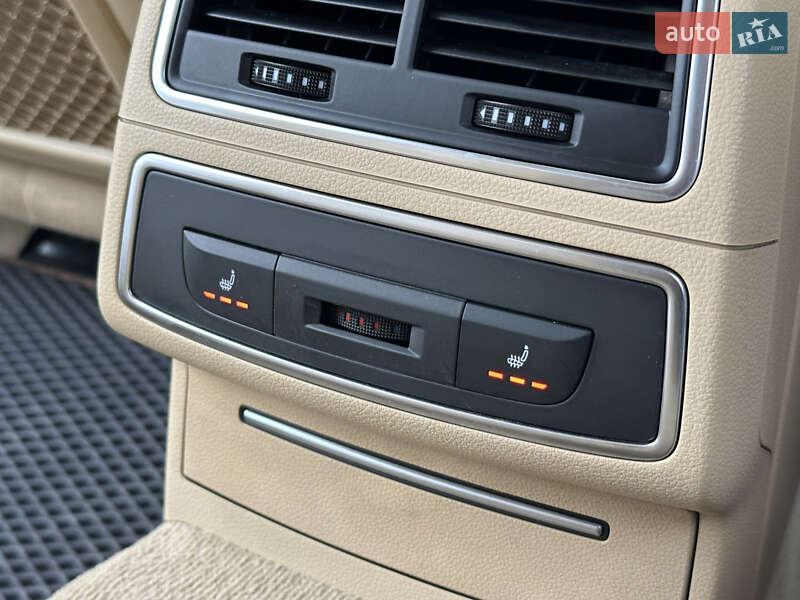 Седан Audi A6 2013 в Харькове