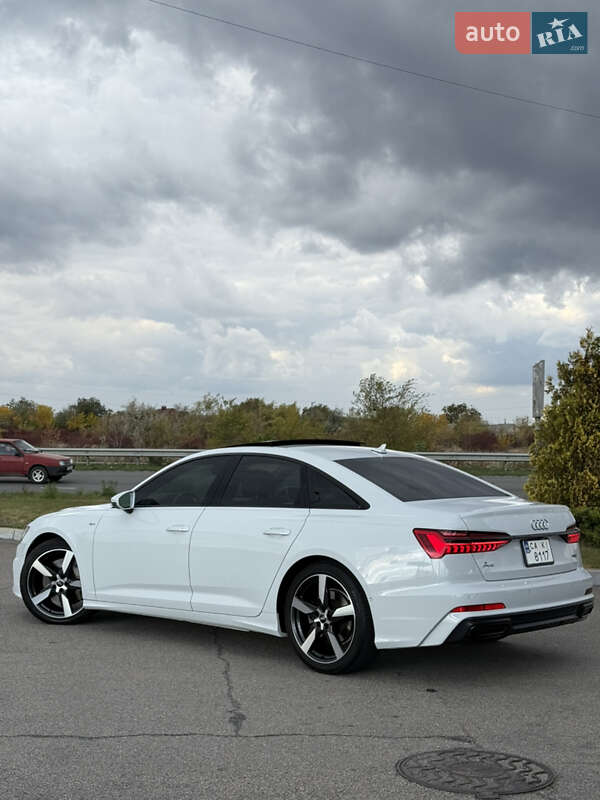 Седан Audi A6 2020 в Днепре