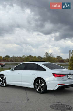 Седан Audi A6 2020 в 