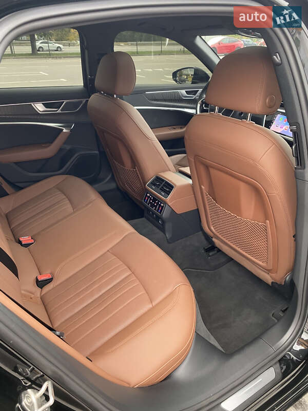 Седан Audi A6 2022 в Києві