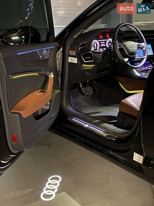Седан Audi A6 2022 в Києві