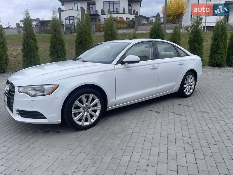 Седан Audi A6 2014 в Рівному