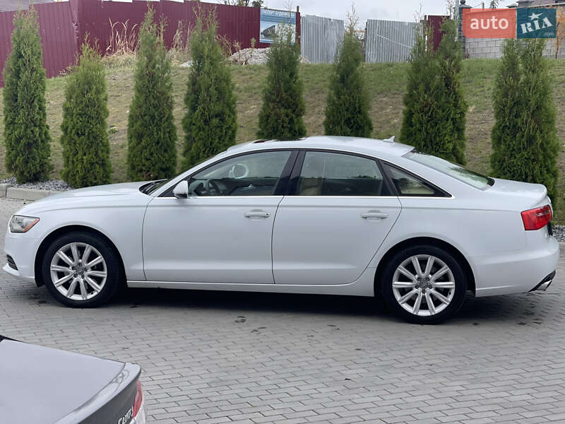 Седан Audi A6 2014 в Рівному