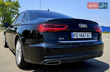 Седан Audi A6 2015 в 