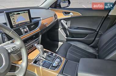 Седан Audi A6 2015 в 