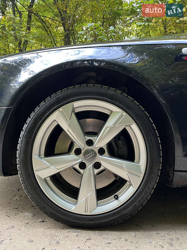 Седан Audi A6 2004 в Львові