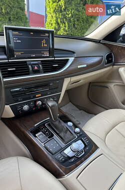 Седан Audi A6 2016 в 