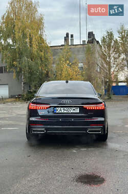 Седан Audi A6 2022 в 