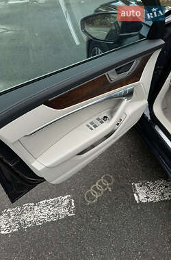 Седан Audi A6 2022 в 