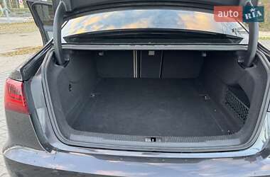 Седан Audi A6 2015 в Стрые
