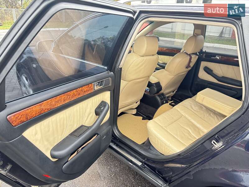 Универсал Audi A6 1999 в Гнивани