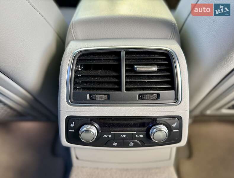 Седан Audi A6 2013 в Києві