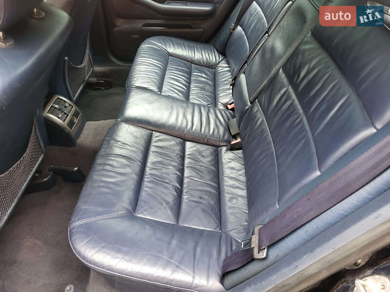 Седан Audi A6 2001 в Харькове