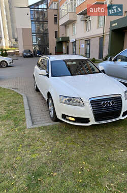 Универсал Audi A6 2011 в 