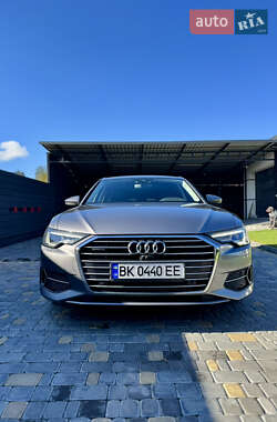 Седан Audi A6 2019 в Вараші