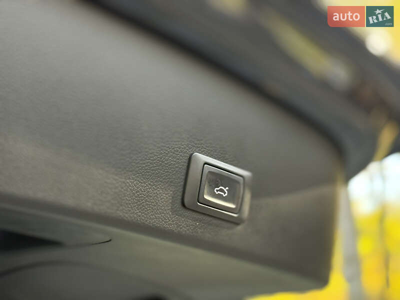Універсал Audi A6 2016 в Дрогобичі