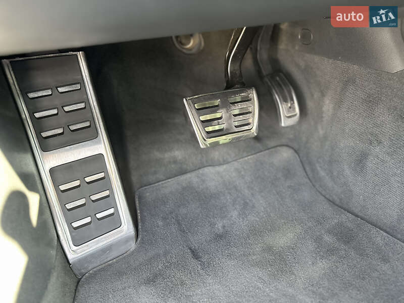 Универсал Audi A6 2013 в Львове