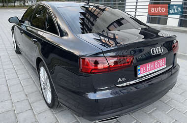 Седан Audi A6 2015 в 
