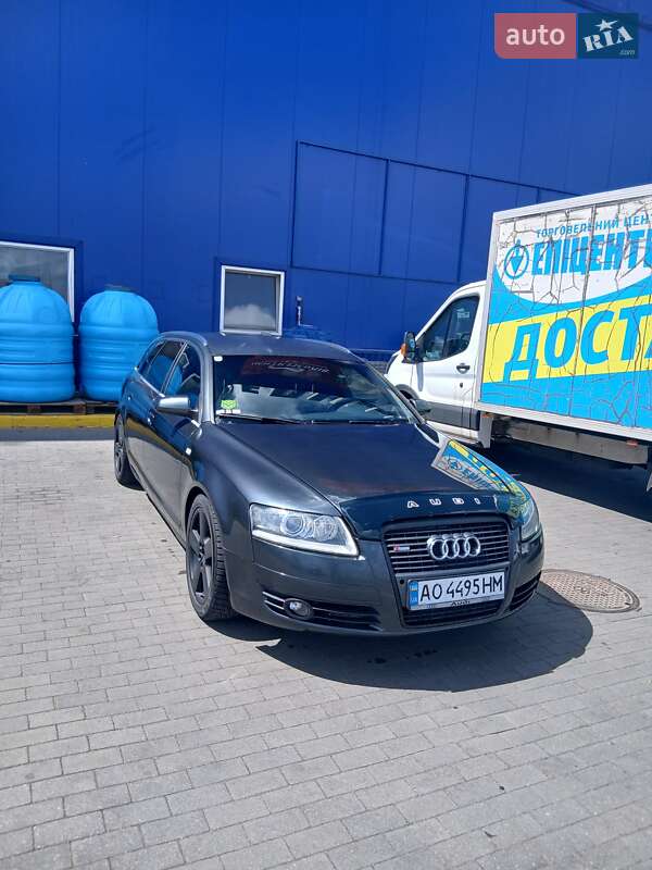 Універсал Audi A6 2005 в  фото Універсал Audi A6 2005 в
