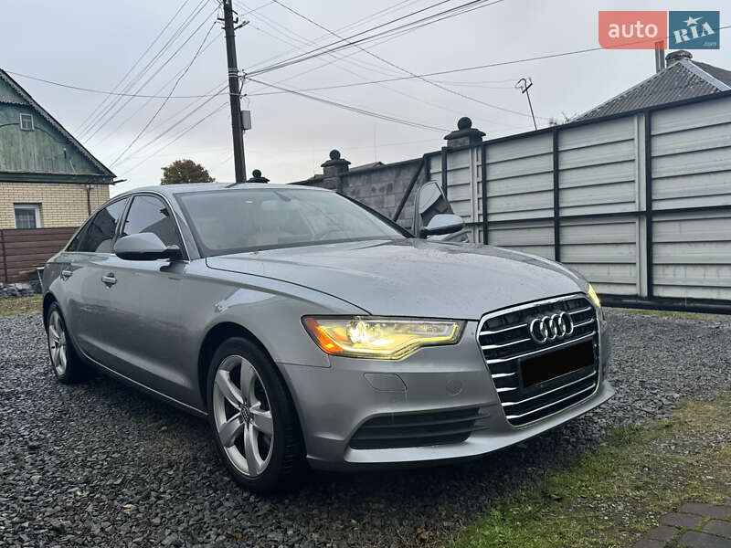 Седан Audi A6 2012 в 