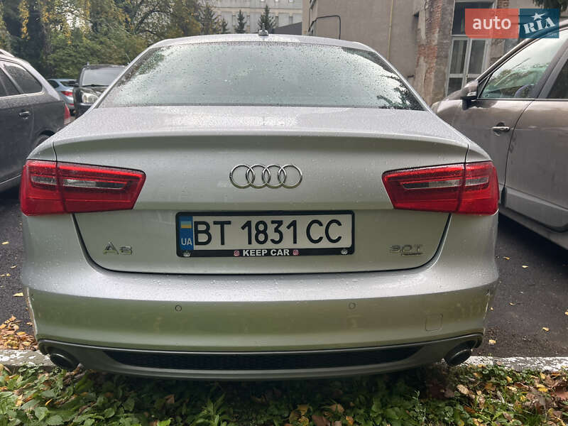 Седан Audi A6 2014 в Ровно