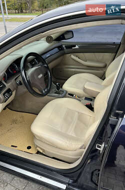 Седан Audi A6 2002 в 