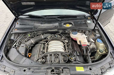 Седан Audi A6 2002 в 
