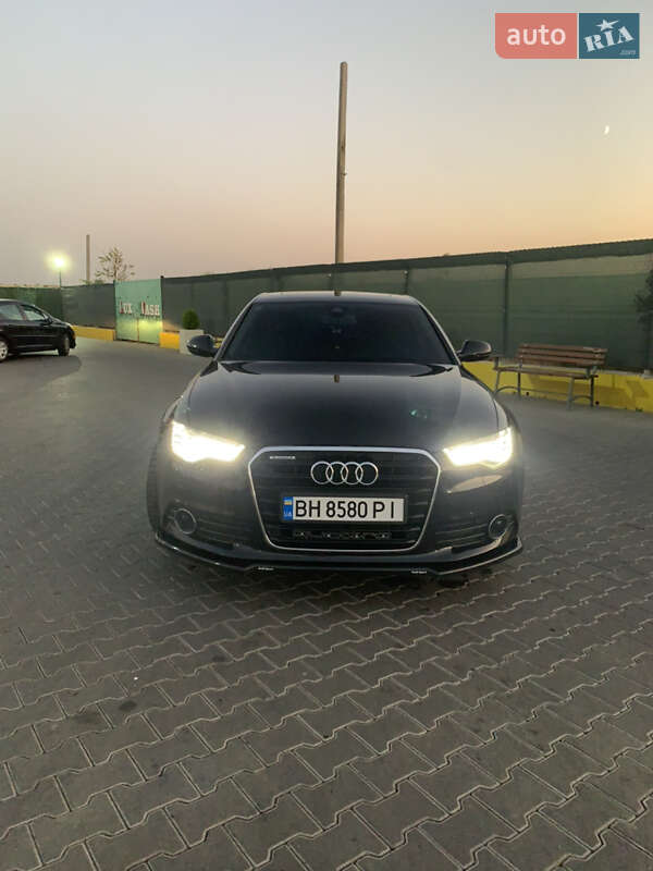 Седан Audi A6 2015 в Усатове