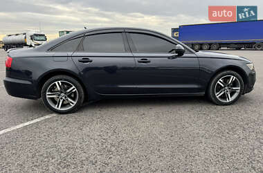 Седан Audi A6 2012 в 