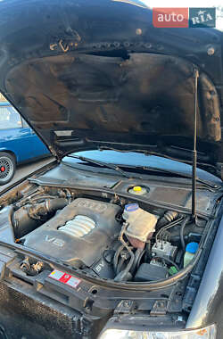 Седан Audi A6 1999 в 